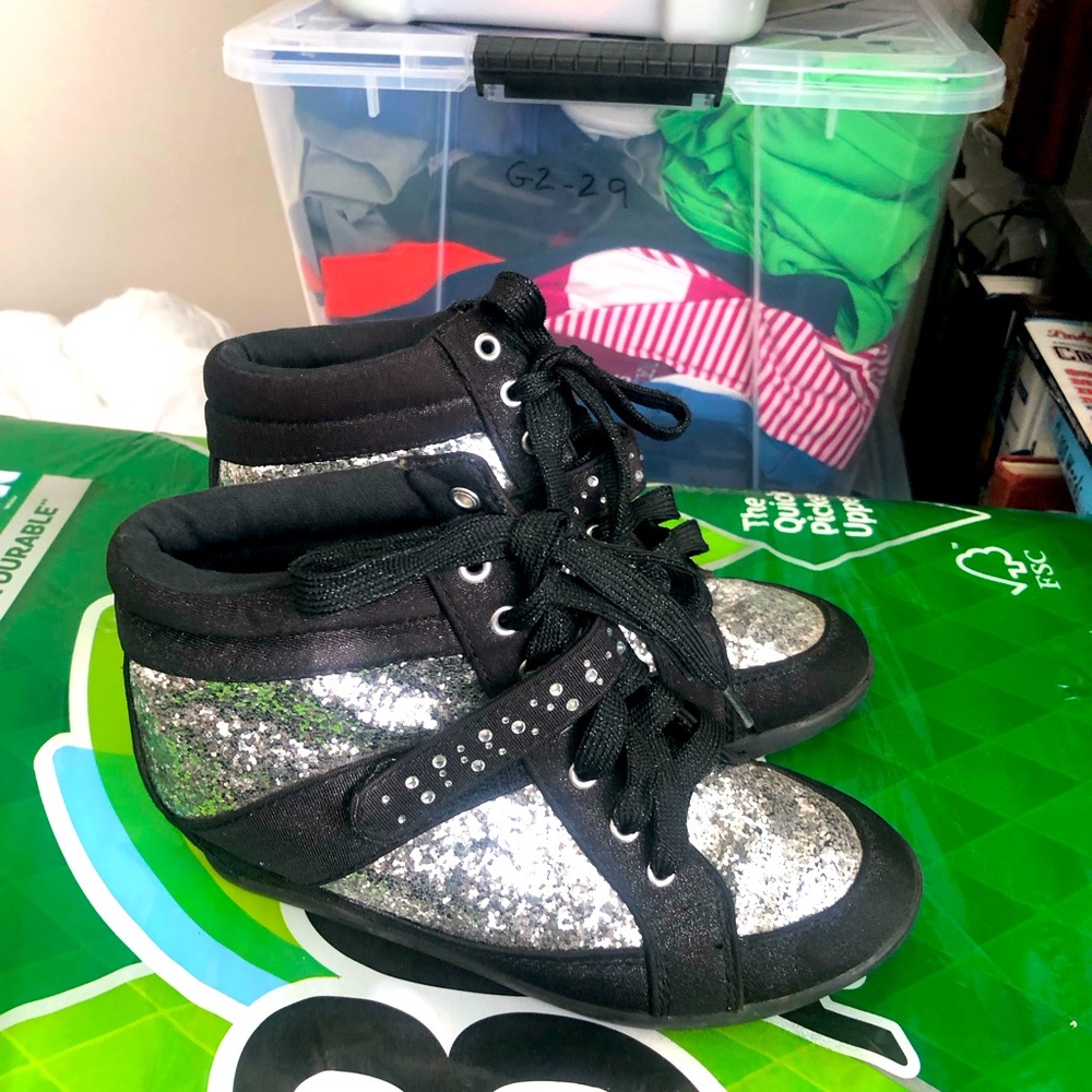 Justice High Top Wedge Shoes Silver Glitter Black Big Girls Size 4
